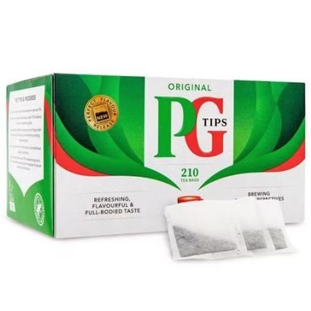 PG TIPS ANGIELSKA HERBATA CZARNA 210 TOREBEK